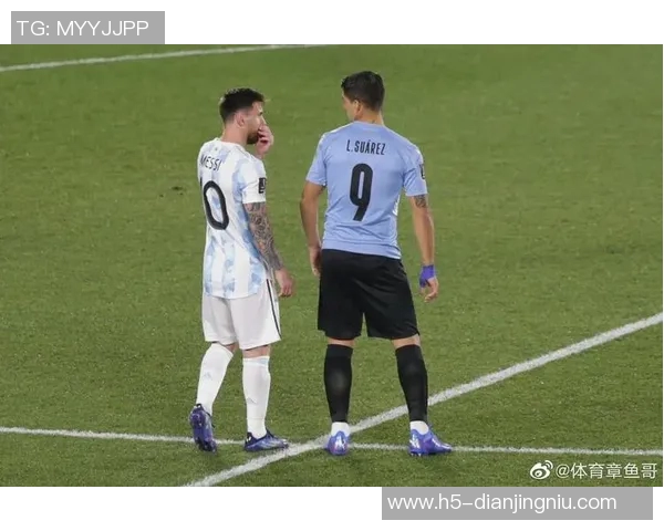 梅西苏亚雷斯德保罗热身时与印度官员亲密互动传球乐趣无限