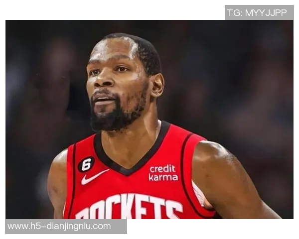 杜兰特首节状态低迷全场13投仅6中贡献15分4篮板2助攻1盖帽